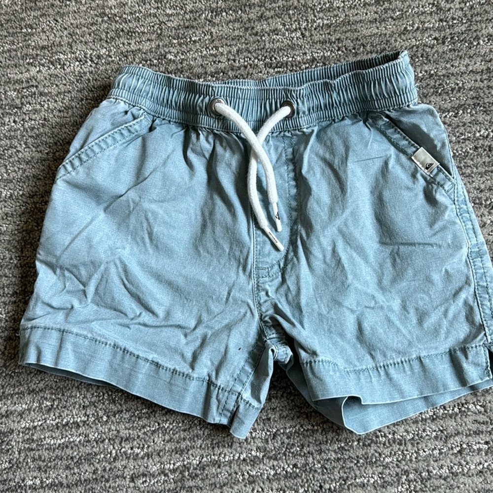 Quiksilver toddler shorts